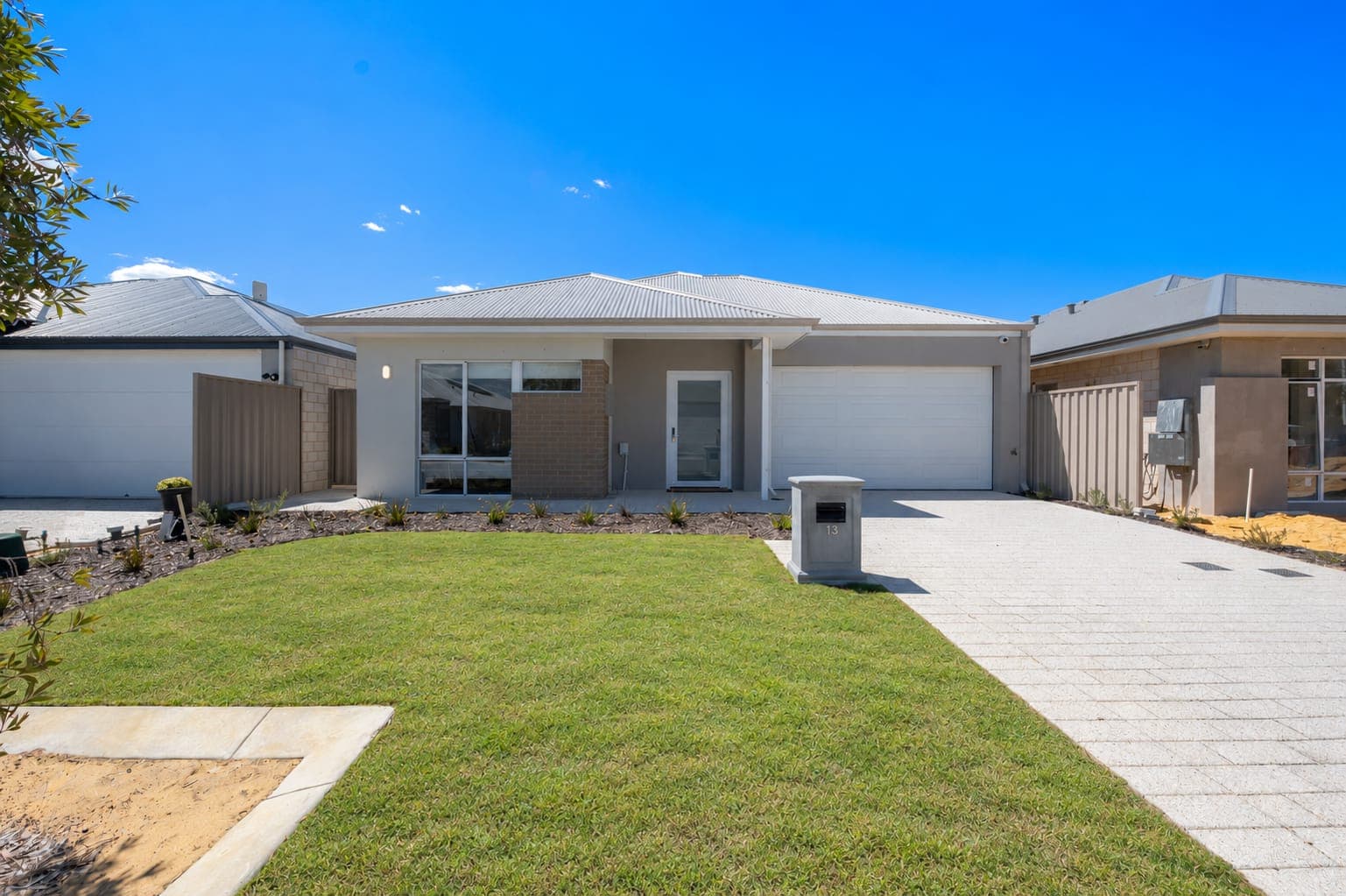 Mandogalup Residence - SDA property in 13 Strength Crescent, Mandogalup